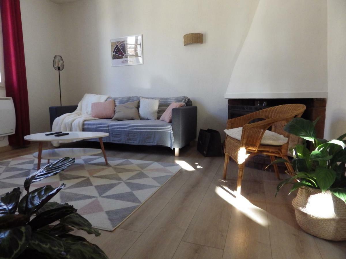 La Voile Bleue Apartment *