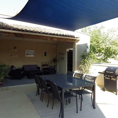 Apartamento La Voile Bleue Châteauneuf-du-Pape Exterior foto