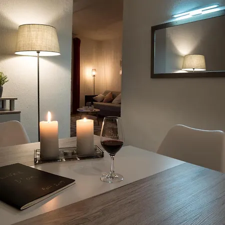 Apartamento La Voile Bleue Châteauneuf-du-Pape Exterior foto